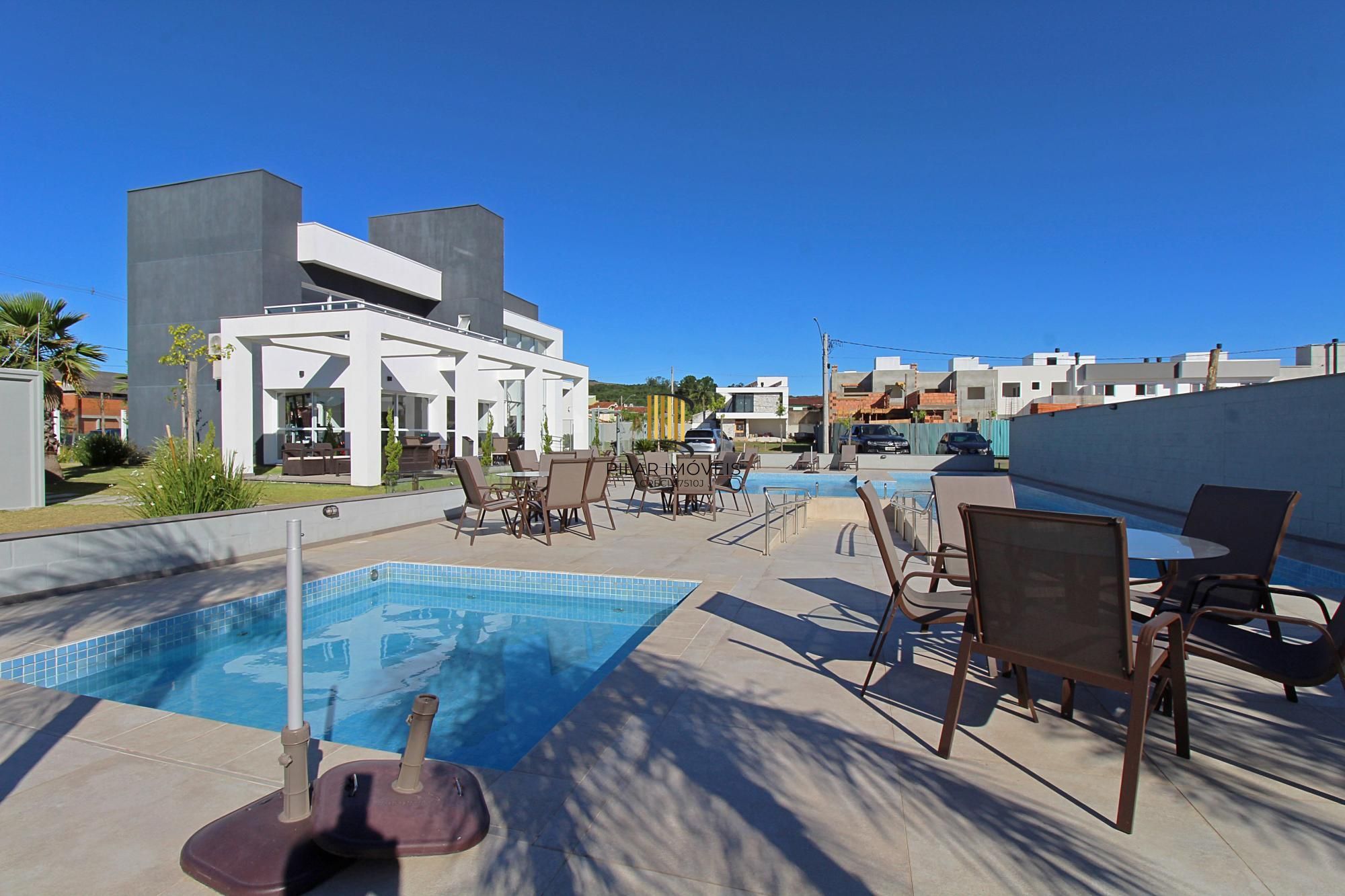 Casa Condominio em Porto Alegre, no bairro Ipanema, com 3 dormitório(s), e 3 banheiros, à venda.