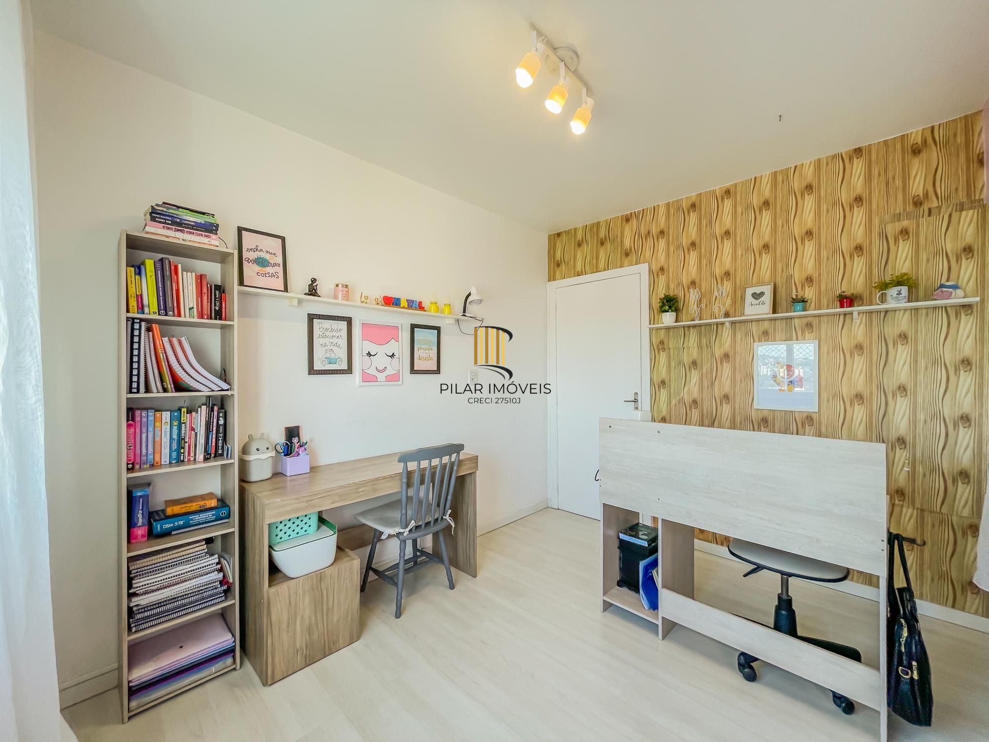 Apartamento 3 dormitórios no bairro Cavalhada