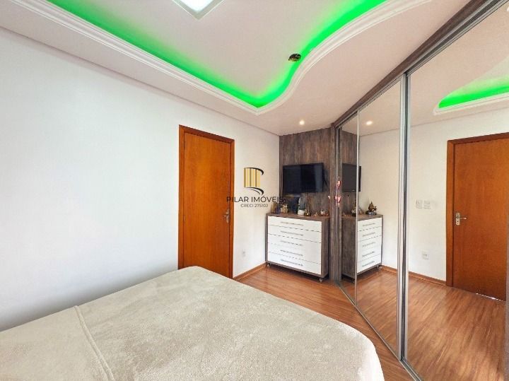 Casa de Condomínio 3 dormitórios no bairro Hípica