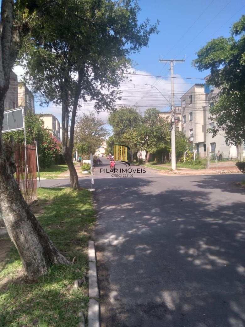 Casa 3 dormitórios no bairro Restinga