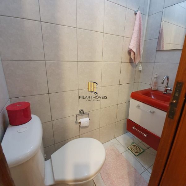 Casa para Venda - 185m², 3 dormitórios, sendo 1 suites, 2 vagas - Bahamas