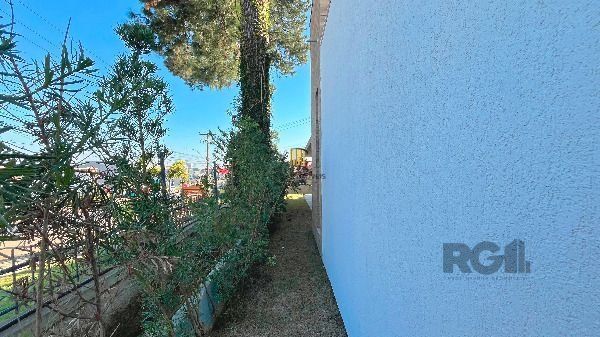 Casa Condominio em Porto Alegre, no bairro Hípica, com 3 dormitório(s), e 3 banheiros, à venda.