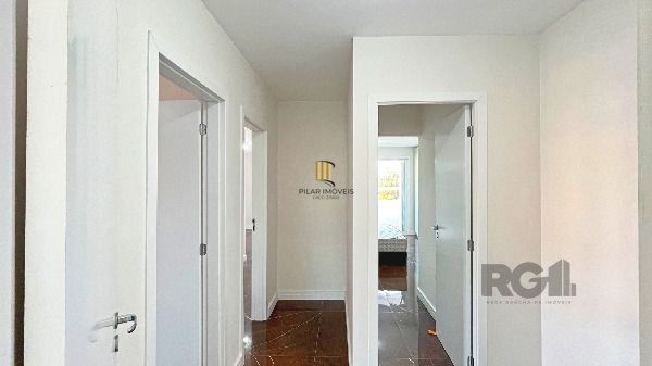 Casa Condominio em Porto Alegre, no bairro Hípica, com 3 dormitório(s), e 3 banheiros, à venda.