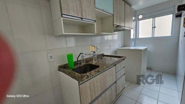 Apartamento em Porto Alegre, no bairro Cavalhada, com 2 dormitório(s), e 2 banheiros, à venda.