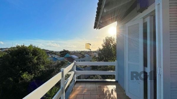 Casa para Venda - 206m², 3 dormitórios, sendo 1 suites, 4 vagas - Ipanema