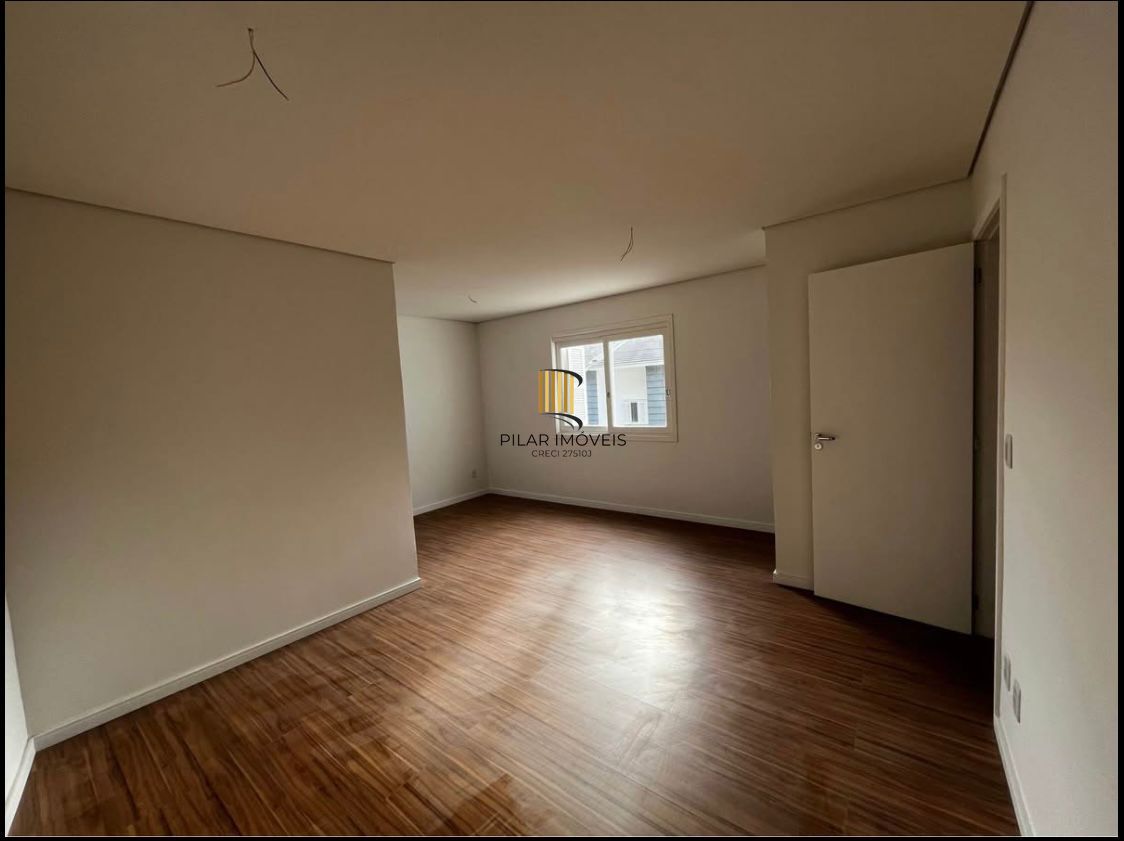 Casa de Condomínio 3 dormitórios no bairro Vila Nova