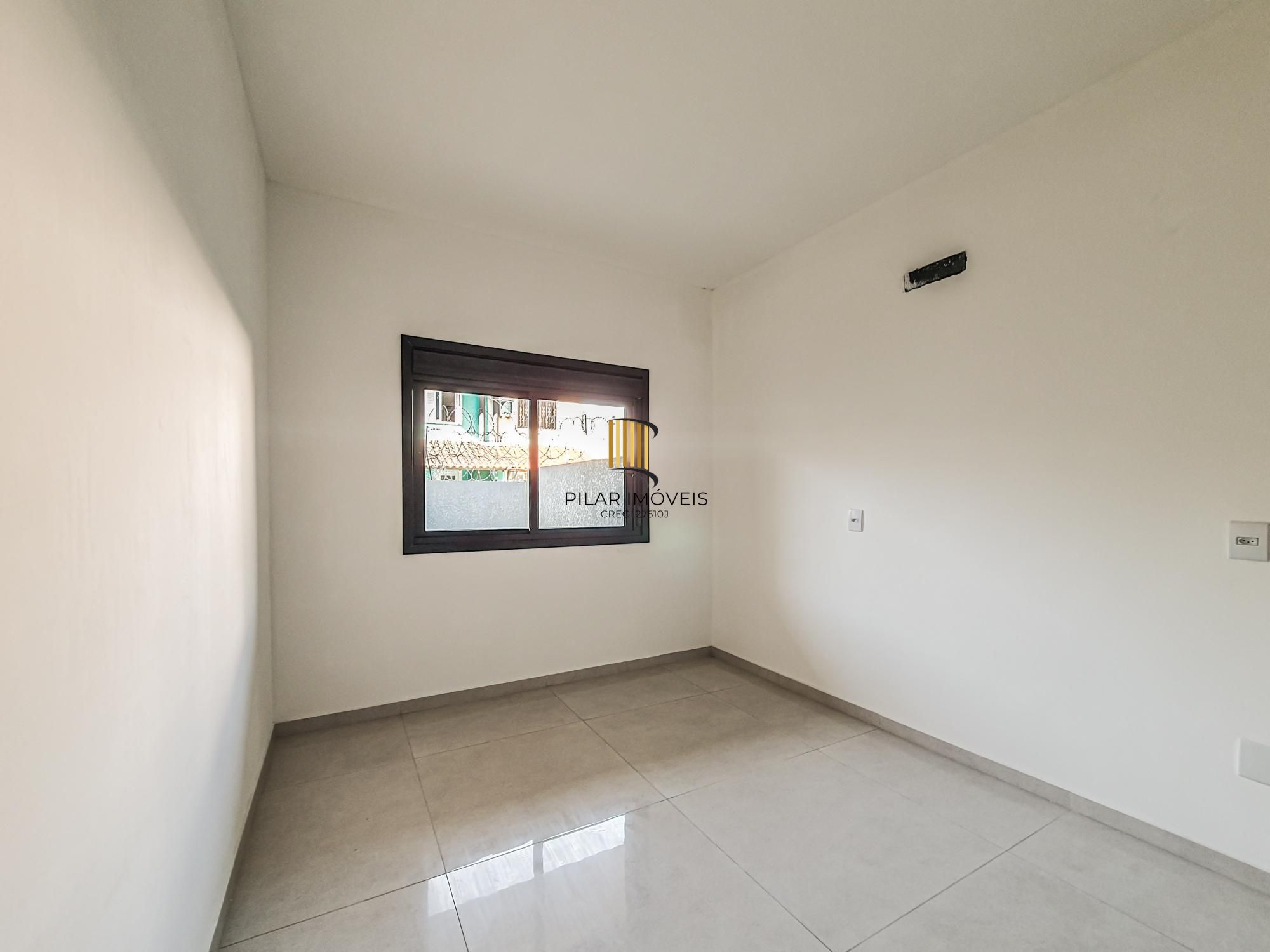 Casa Térrea com 2 dormitórios sendo 1 suíte no Residencial Hípica Boulevard, zona sul de Porto Alegre !