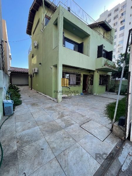 Casa 6 dormitórios no bairro Cristal - Pilar Imóveis