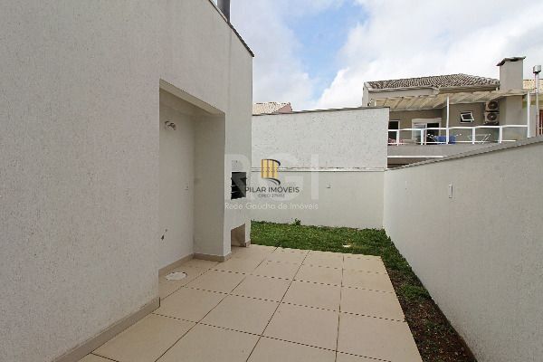 Casa para Venda - 150m², 4 dormitórios, sendo 2 suites  com uma no térreo, 2 vagas - Lagos De Nova Ipanema