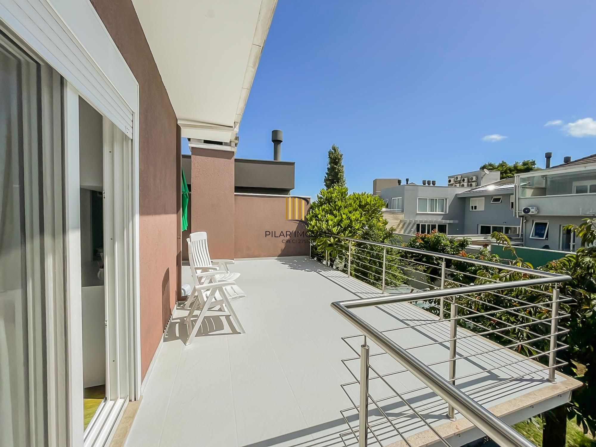 Linda e aconchegante casa em condomínio no Lagos de nova Ipanema