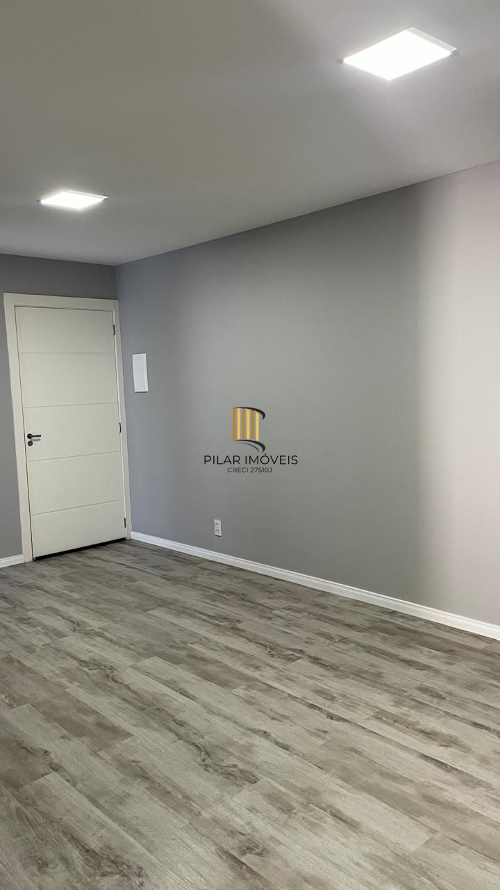 Apartamento 3 dormitórios c/sacada com churrasqueira, com cozinha sob medida, ar condicionado split, impecável bairro Igara em Canoas !