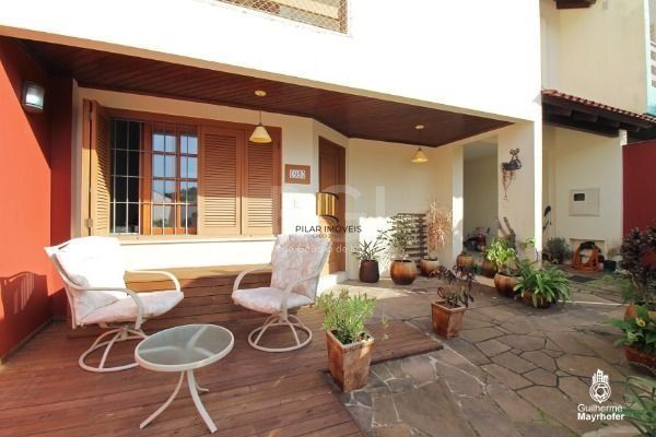 Casa para Venda - 178.85m², 4 dormitórios, sendo 2 suites, 2 vagas - Altos do Ipê