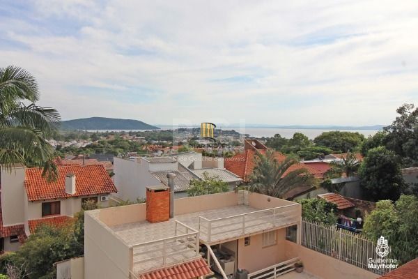 Casa para Venda - 208.06m², 3 dormitórios, sendo 1 suites, 2 vagas - Altos do Ipê