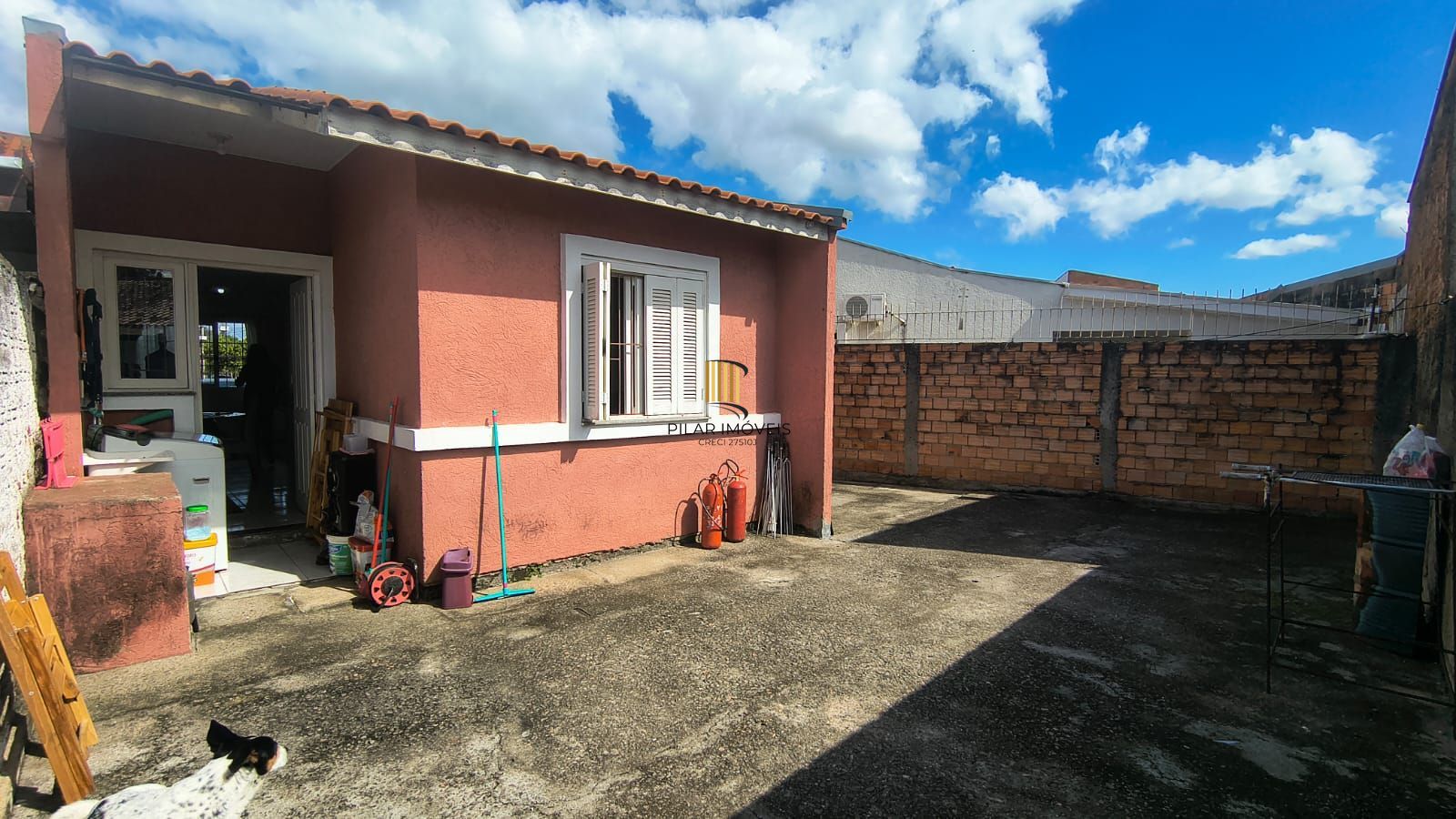 Casa de 2 dormitórios no bairro Hipica