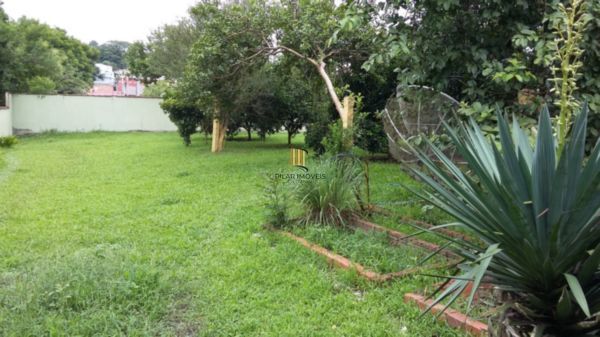 Casa para Venda - 220.83m², 3 dormitórios, 2 vagas - Vila Nova