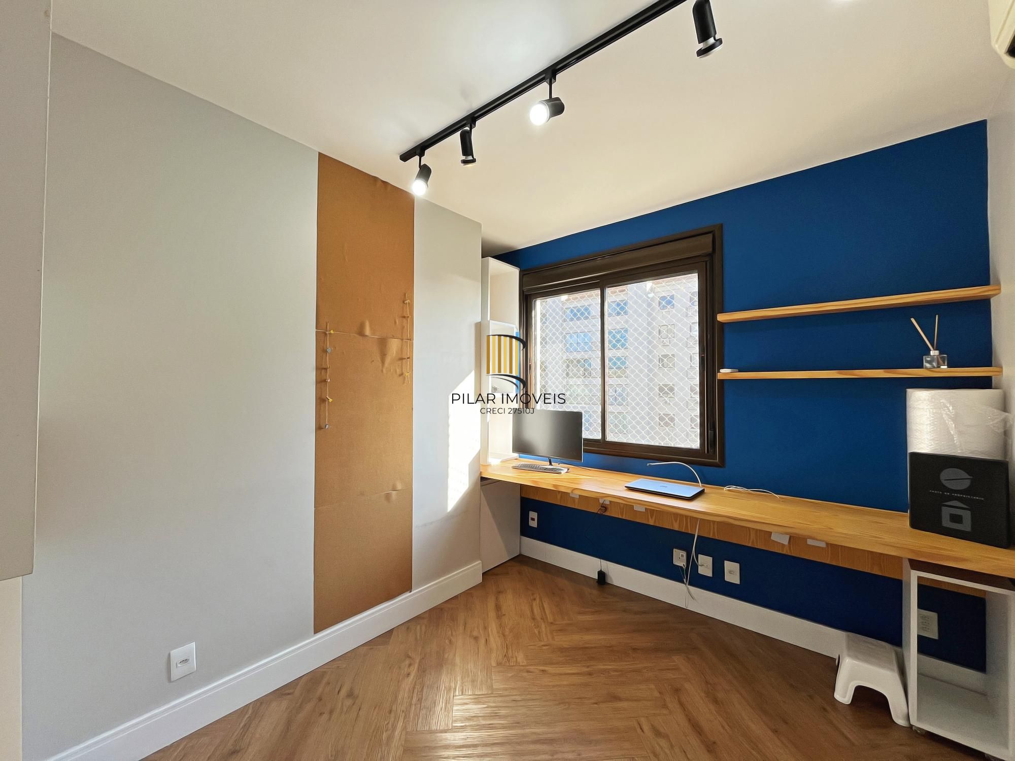 Excelente apartamento com 3 dormitório com 1 suíte á venda no bairro Tristeza.