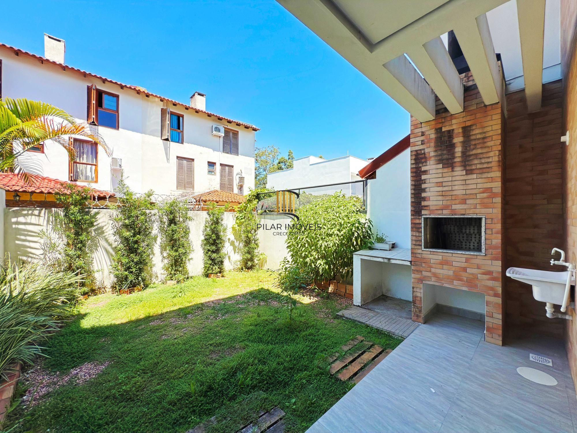 Sobrado no Jardins do Prado - 3 dormitórios sendo uma suite