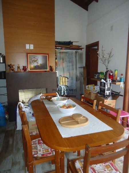 Casa para Venda - 177.93m², 3 dormitórios, sendo 1 suites, Hípica