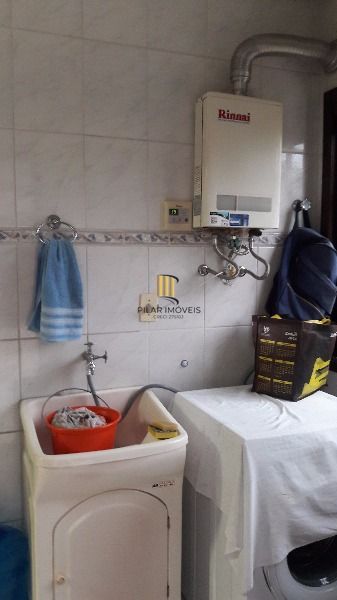 Casa para Venda - 300m², 3 dormitórios, sendo 3 suites, 4 vagas - Espirito Santo