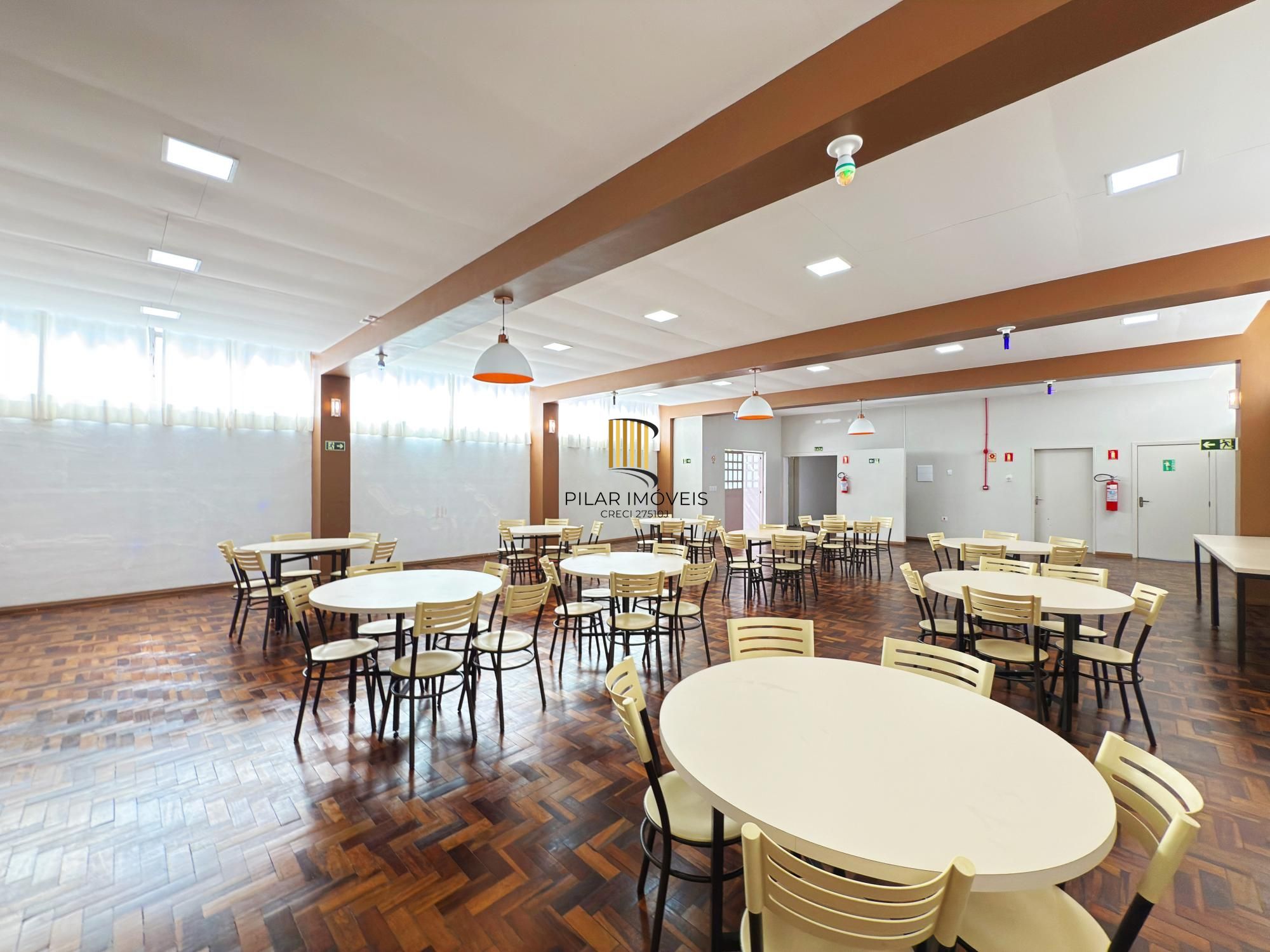 Apartamento 2 dormitórios no bairro Sarandi