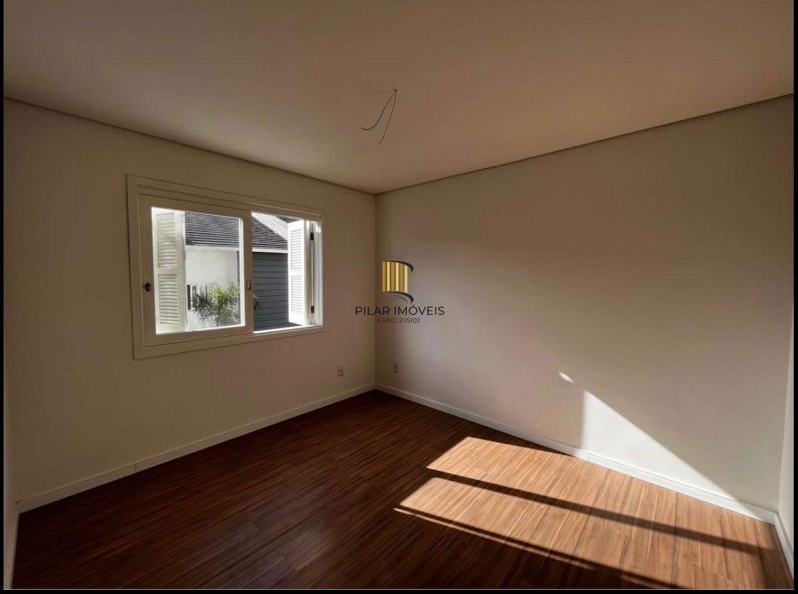 Casa de Condomínio 3 dormitórios no bairro Vila Nova