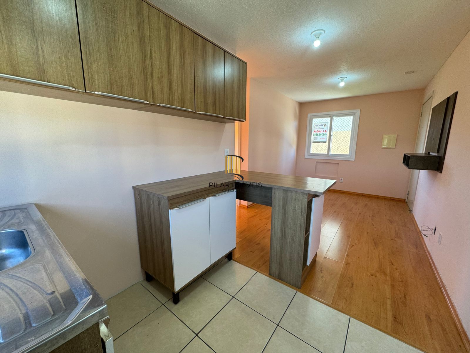 Apartamento 2 dormitório(s),com 1 vaga de garagem coberta à venda.