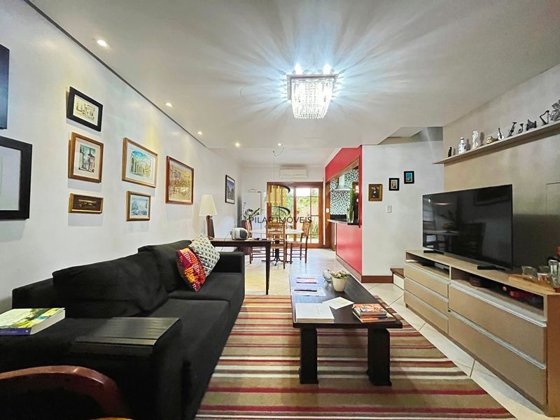 Casa 3 dormitórios no bairro Ipanema