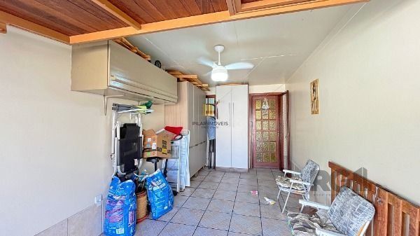 Casa Condominio em Porto Alegre, no bairro Ipanema, com 3 dormitório(s), e 3 banheiros, à venda.