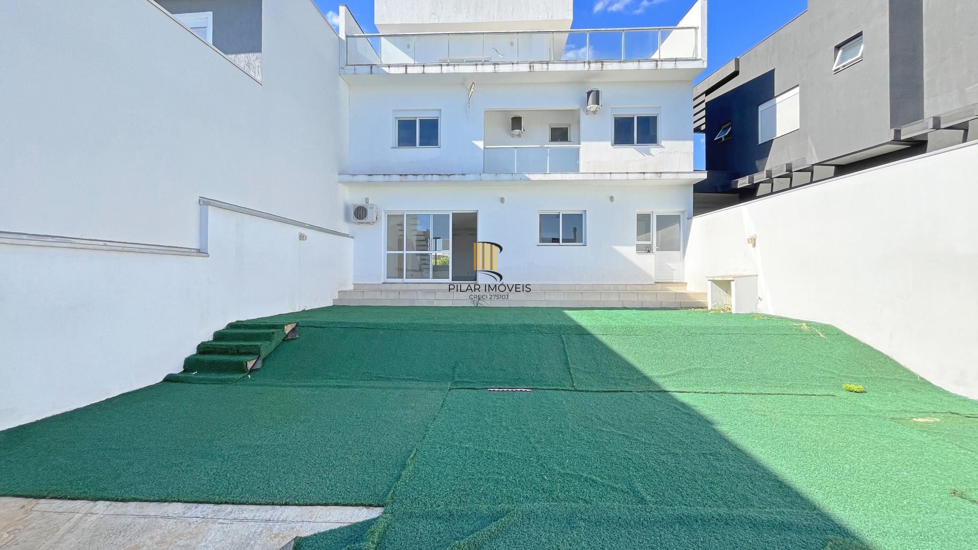 Casa de Condomínio 3 dormitórios no bairro Hípica