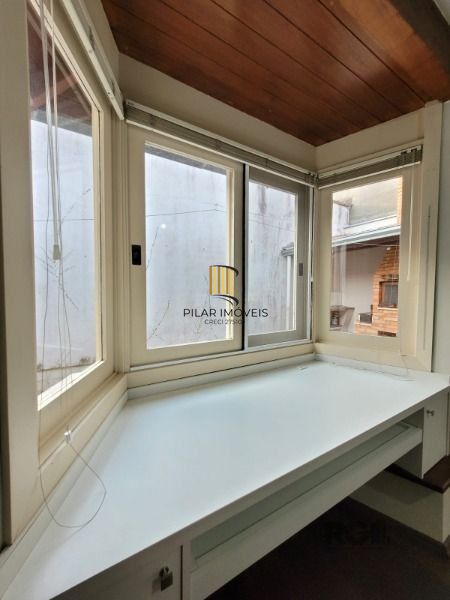 Casa Condominio em Porto Alegre, no bairro Hípica, com 3 dormitório(s), e 3 banheiros, à venda.