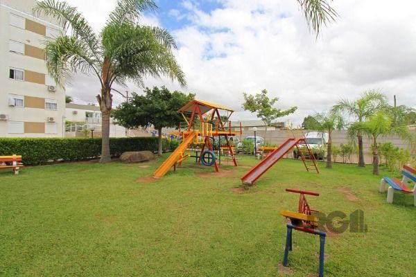 Apartamento em Porto Alegre, no bairro Vila Nova, com 2 dormitório(s), e 2 banheiros, à venda.
