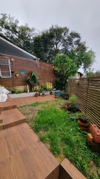 Casa Condominio em Porto Alegre, no bairro Espírito Santo, com 3 dormitório(s), e 3 banheiros, à venda.