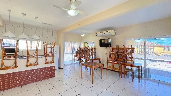 Casa de Condomínio 2 dormitórios no bairro Hípica