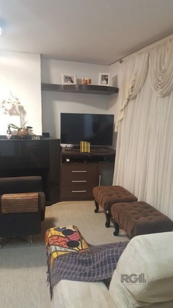 Casa 3 dormitórios no bairro Aberta dos Morros