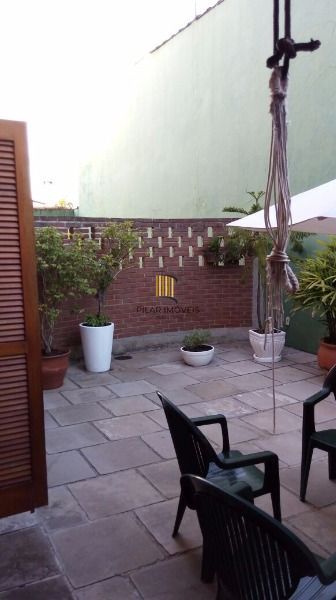 Casa para Venda - 254m², 5 dormitórios, sendo 1 suites, 4 vagas - Ipanema