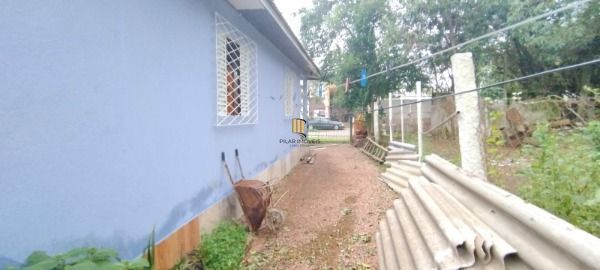 Terreno em Porto Alegre, no bairro Nonoai, à venda.