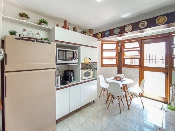 Casa Condominio para Venda - 227.4m², 4 dormitórios, sendo 2 suites, 4 vagas - Cristal