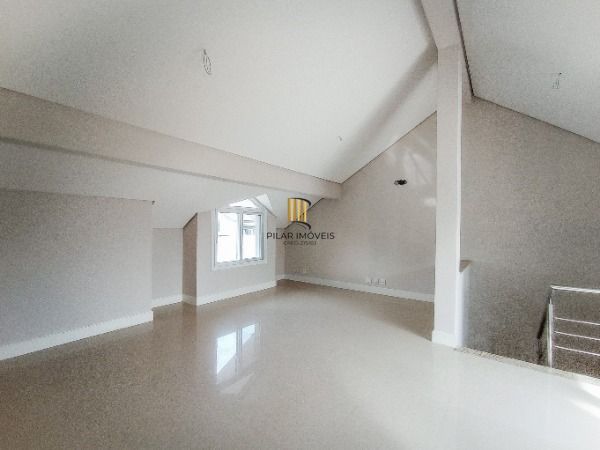 Casa para Venda - 253m², 3 dormitórios, sendo 3 suites, 2 vagas - Vila Assunção