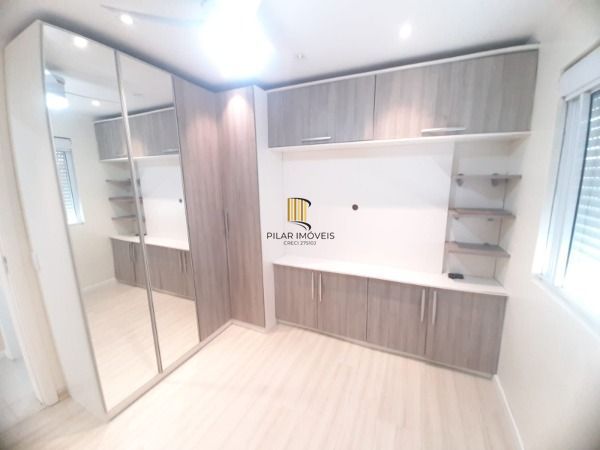 Apartamento em Porto Alegre, no bairro Vila Nova, com 2 dormitório(s), e 2 banheiros, à venda.