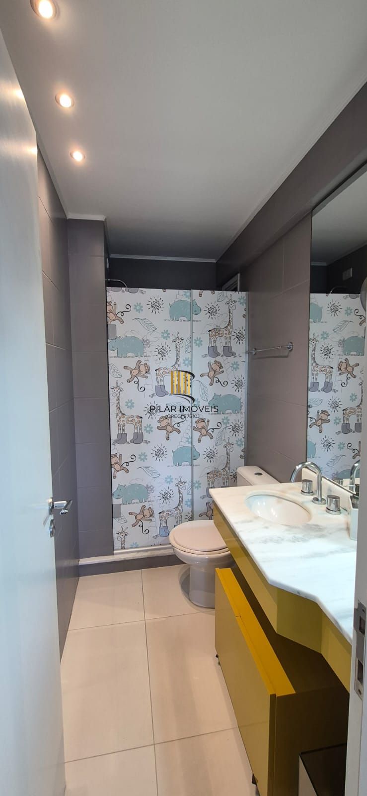 Apartamento 3 dormitórios no bairro Cavalhada