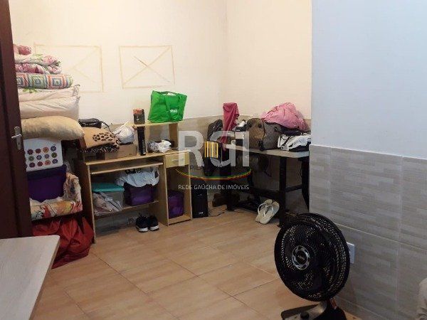Casa para Venda - 90m², 4 dormitórios, 3 vagas - Cristal