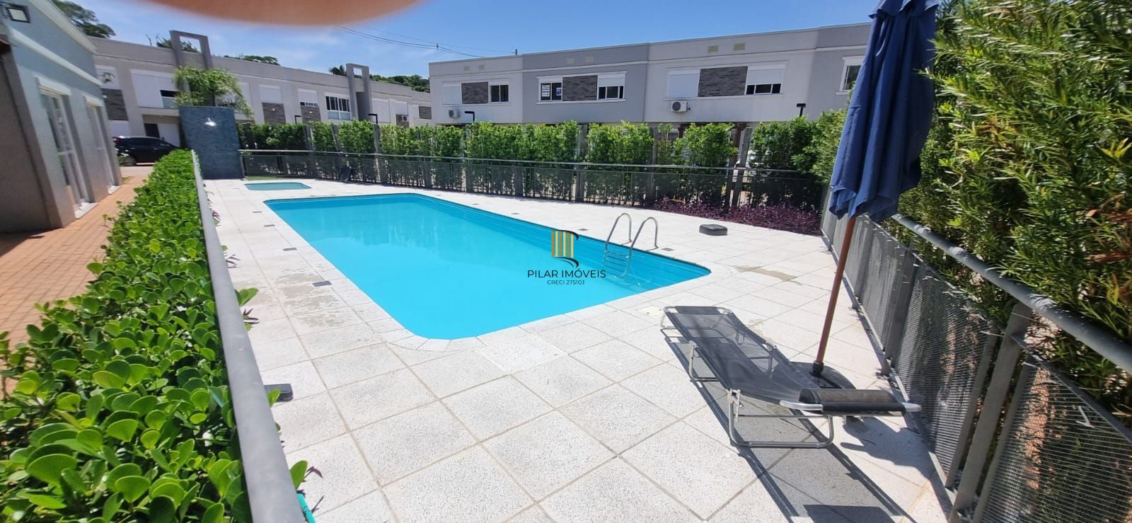 Ótimo sobrado em condomínio fechado com 2 dormitórios á venda bairro Vila Nova