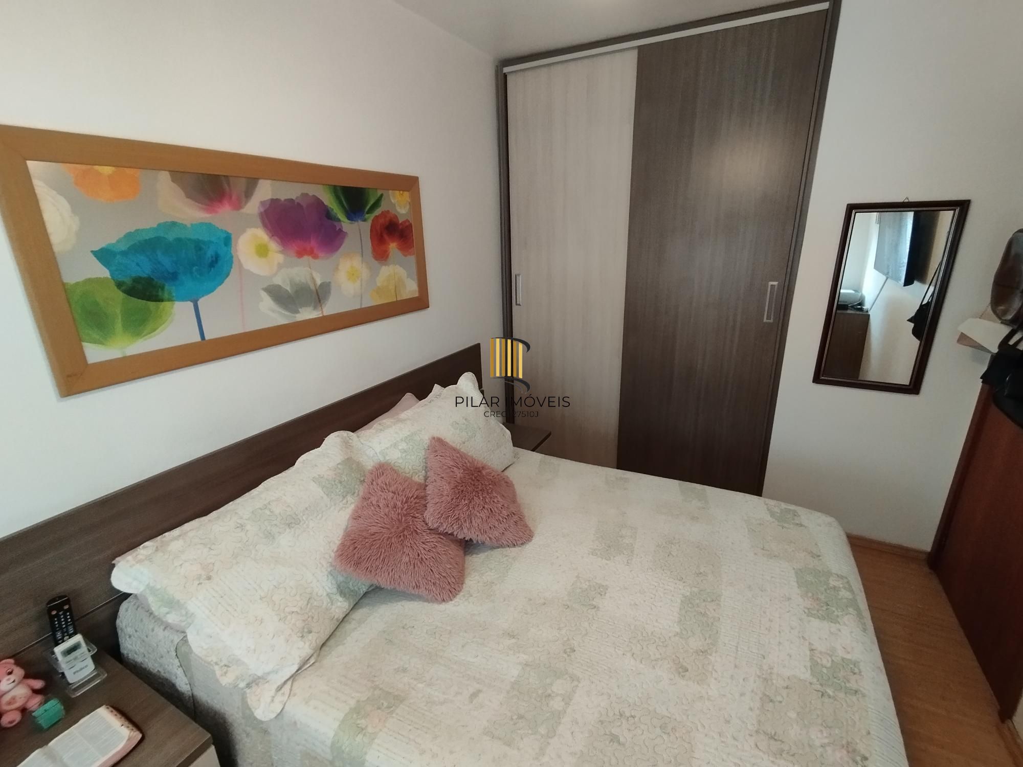 Apartamento 2 dormitórios no bairro Cristal