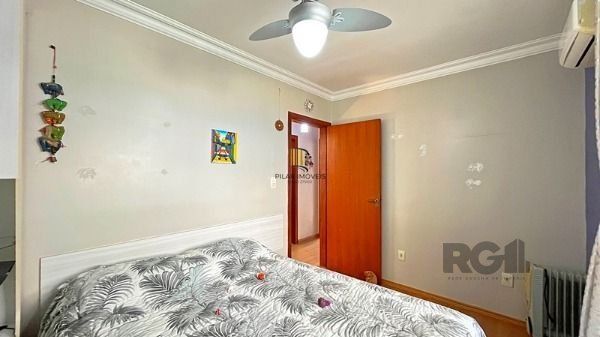 Casa Condominio em Porto Alegre, no bairro Santa Tereza, com 3 dormitório(s), e 3 banheiros, à venda.
