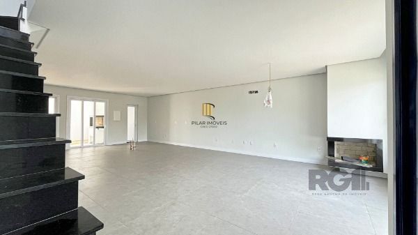 Casa Condominio em Porto Alegre, no bairro Aberta dos Morros, com 3 dormitório(s), e 3 banheiros, à venda.