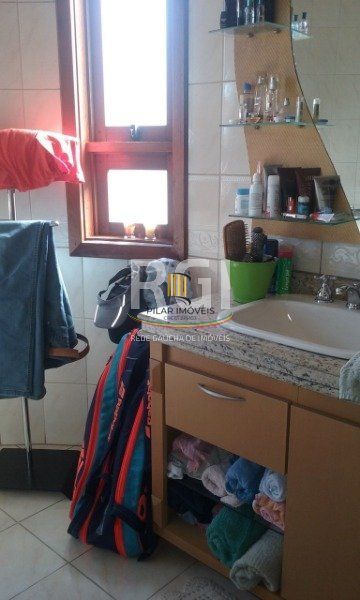Casa Condominio para Venda - 240.5m², 3 dormitórios, sendo 1 suites, 2 vagas - Jardim Isabel
