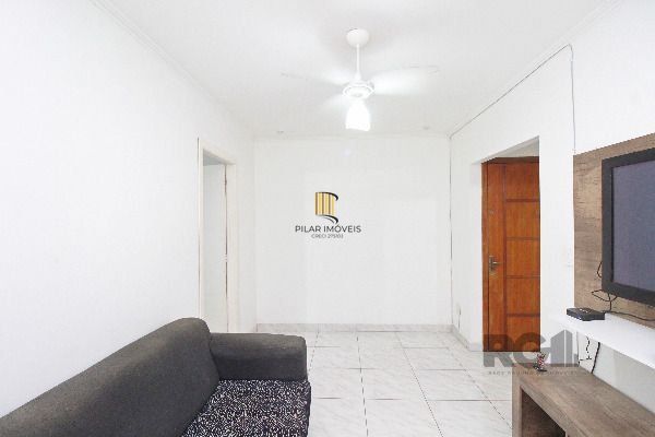 Apartamento em Porto Alegre, no bairro Cavalhada, com 1 dormitório(s), e 1 banheiros, à venda.