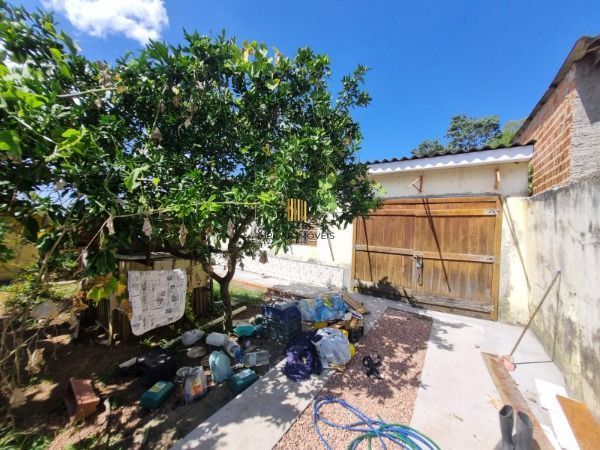 Casa 2 dormitórios no bairro Camaquã