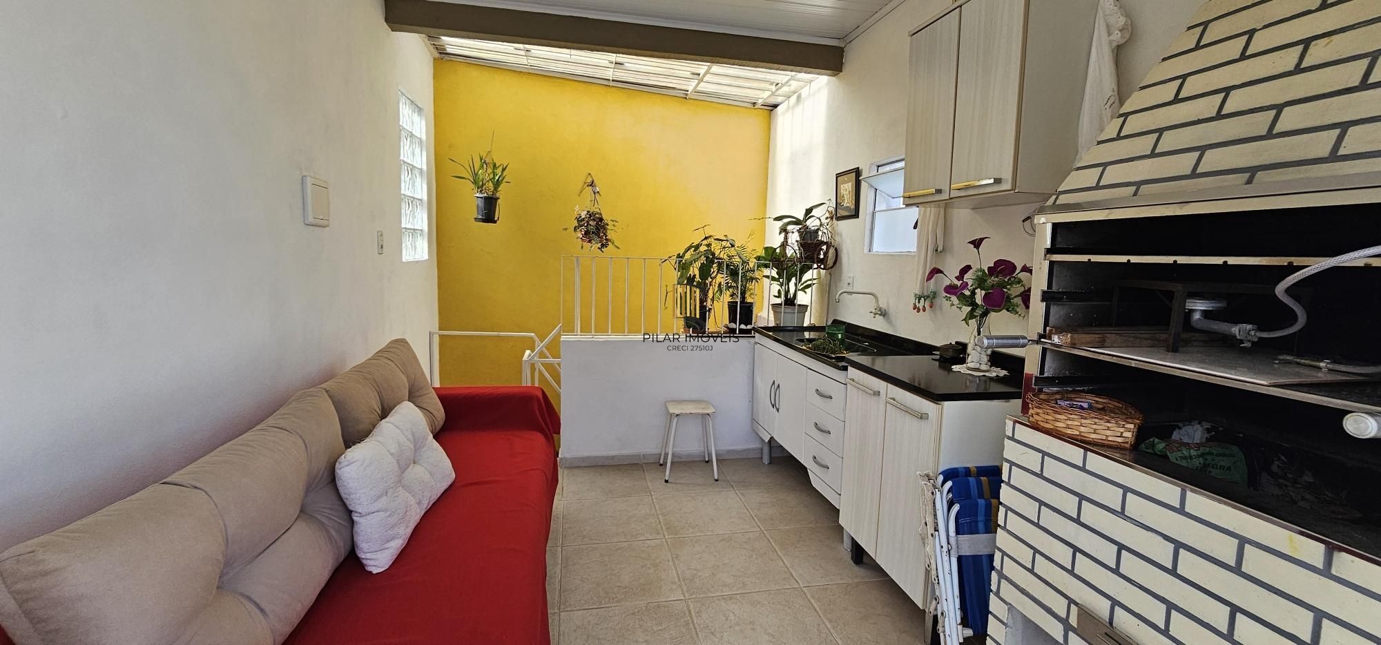 Casa 2 dormitórios no bairro Aberta dos Morros