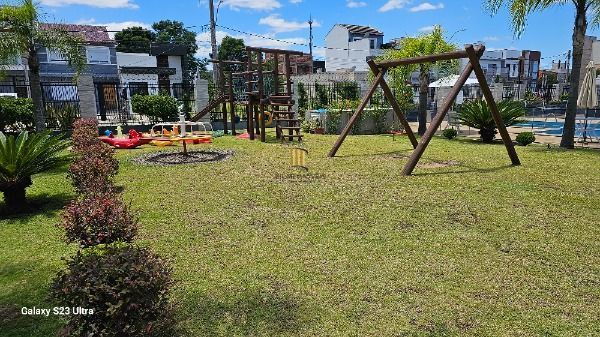 Casa Condominio em Porto Alegre, no bairro Aberta dos Morros, com 3 dormitório(s), e 3 banheiros, à venda.